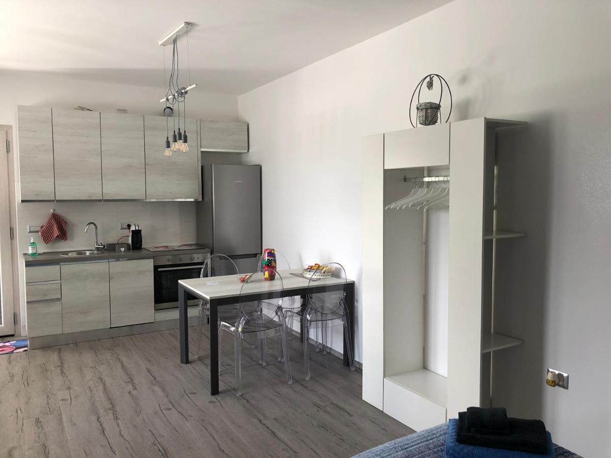 La Casetta Tra Sassi E Ulivi B&B Matera Buitenkant foto